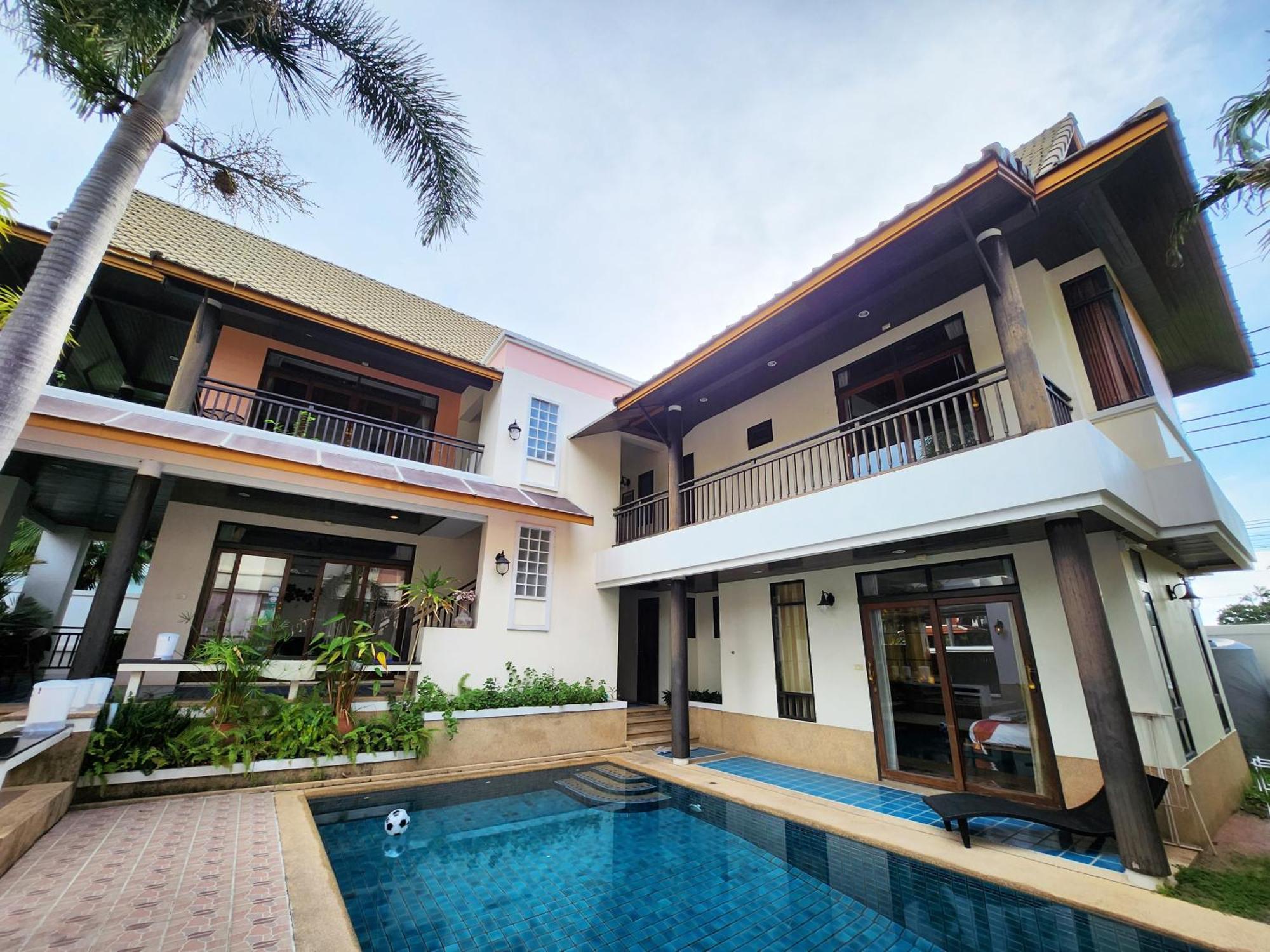 ปุณณภา พูล วิลล่า พัทยา Punnapha Pool Villa Pattaya Джомтьєн-Біч Екстер'єр фото